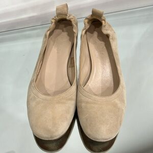 Everlane Beige Suede Round-Toe Low Heel